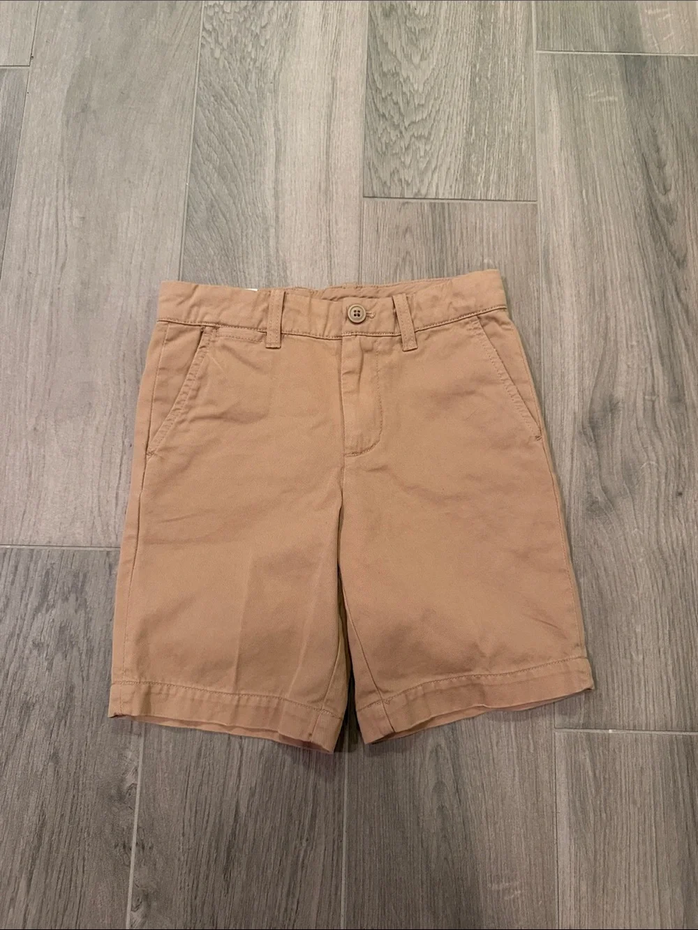 NWT Crewcuts Kids Classic Khaki Shorts in Tan Size 6